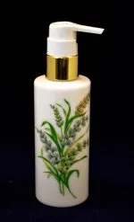 Dispenser met pastelkleurige bloemen