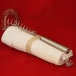 Handdoek met garde en olijf-/ kappertjesschep